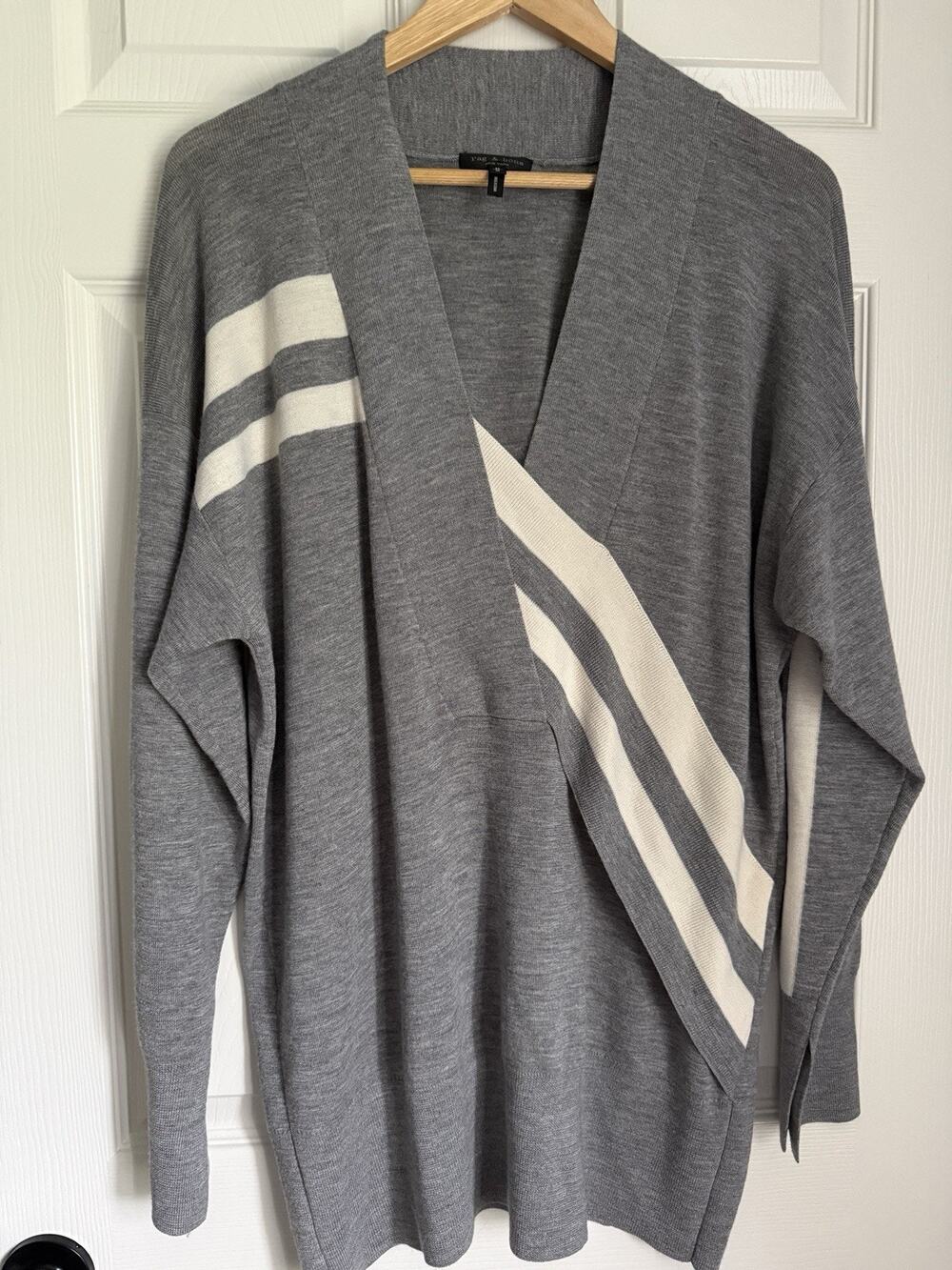 Rag & Bone Grace Sweater Womens M Merino Wool Gray Ivory Stripe V Neck